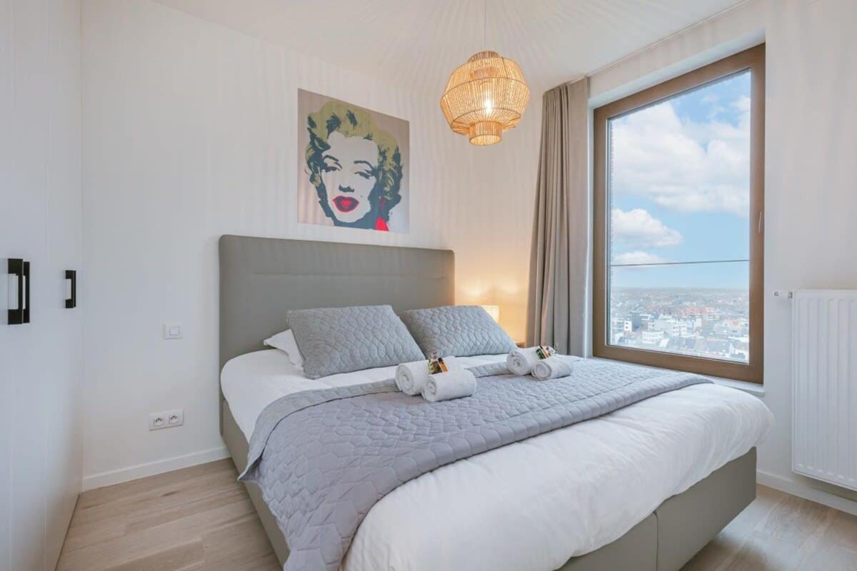 Huswell - With Fantastic View, Terrace And Parking Apartamento Ostende